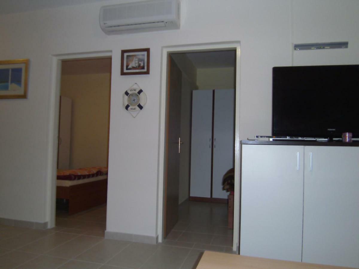 Apartments Vir Delfin Zewnętrze zdjęcie