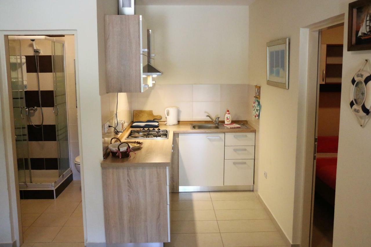 Apartments Vir Delfin Zewnętrze zdjęcie