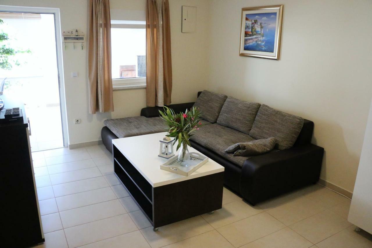 Apartments Vir Delfin Zewnętrze zdjęcie