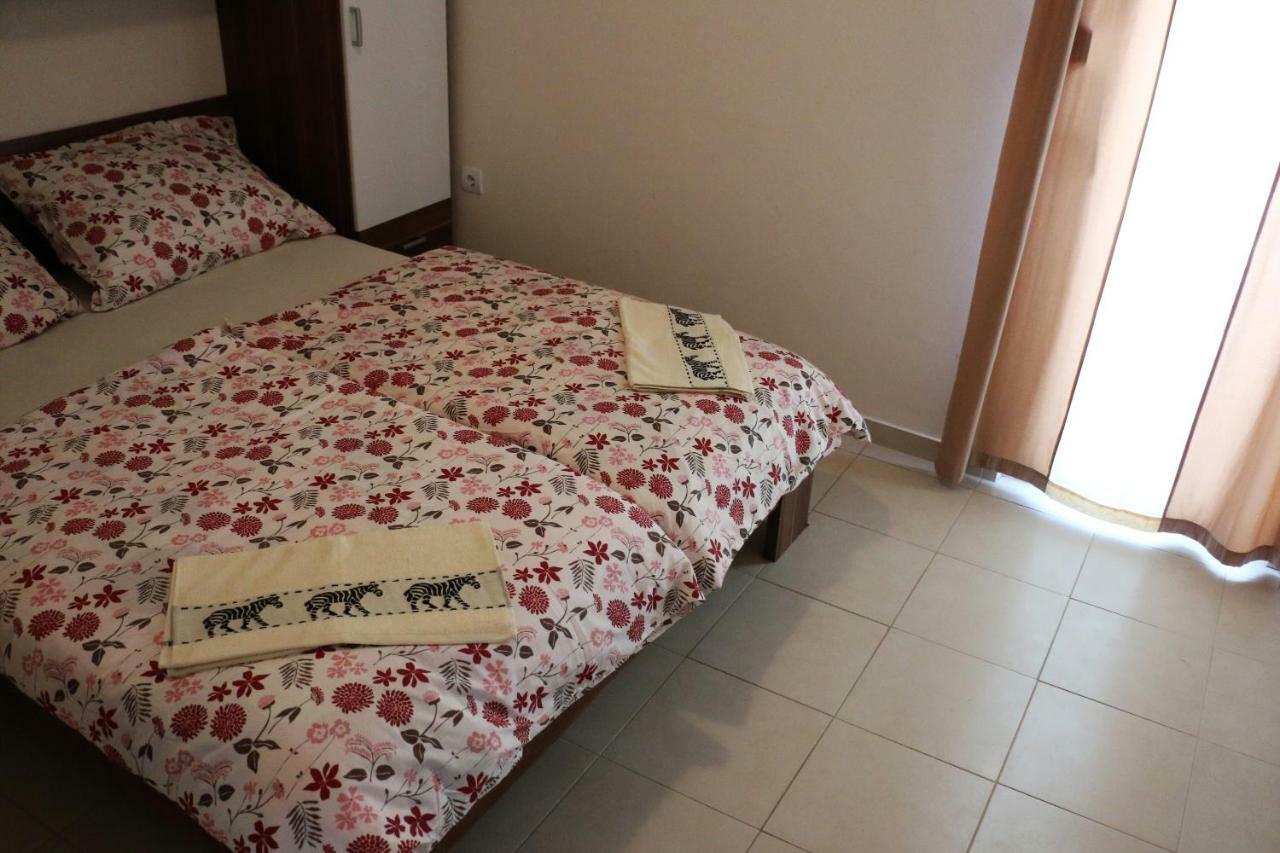 Apartments Vir Delfin Zewnętrze zdjęcie